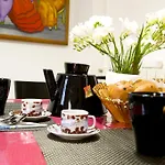 Corner House